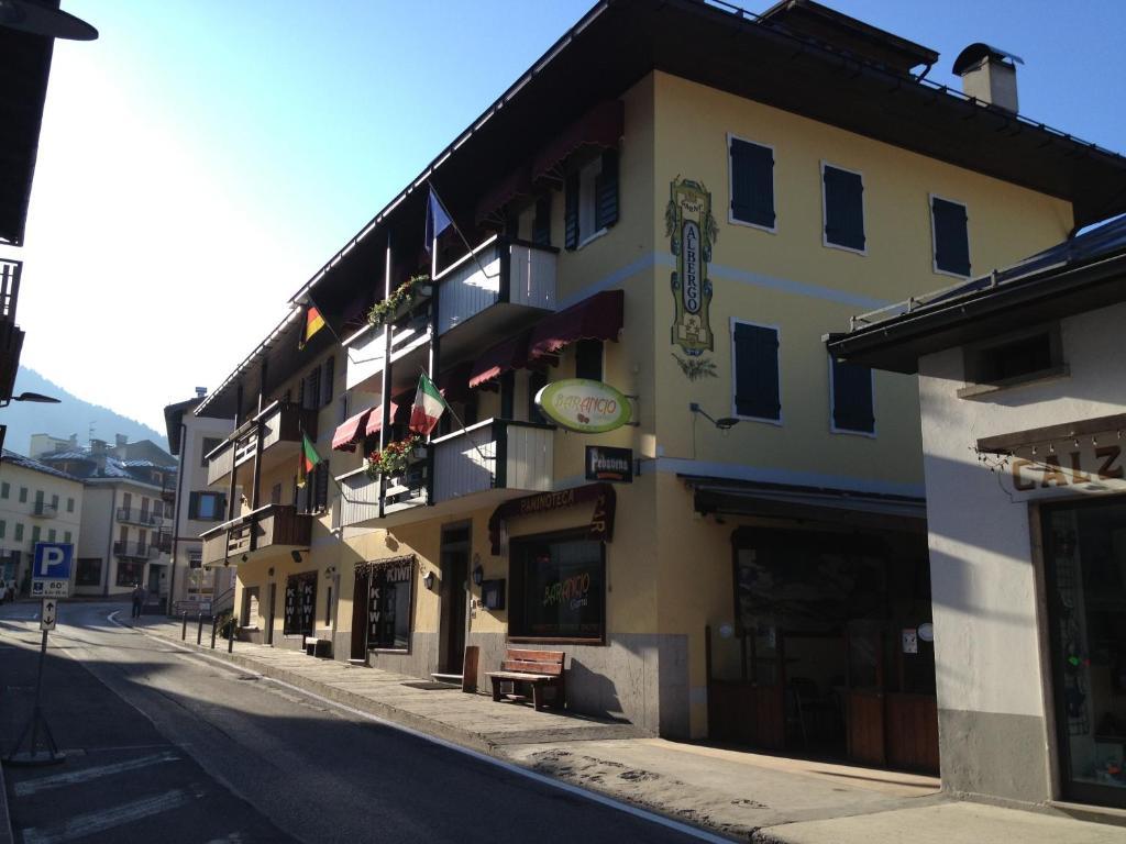 Hotel Garni Barancio 3*